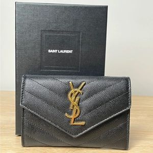 Saint Laurent YSL - CASSANDRE MATELASSÉ SMALL ENVELOPE WALLET